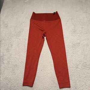 Vuori Rib Studio Women Leggings in Rust Red Size L